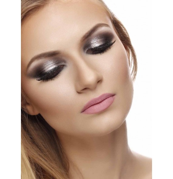 Maquillage soirée : star...